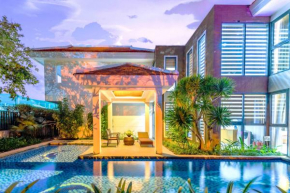 Dreamy Beach Villas And Resort